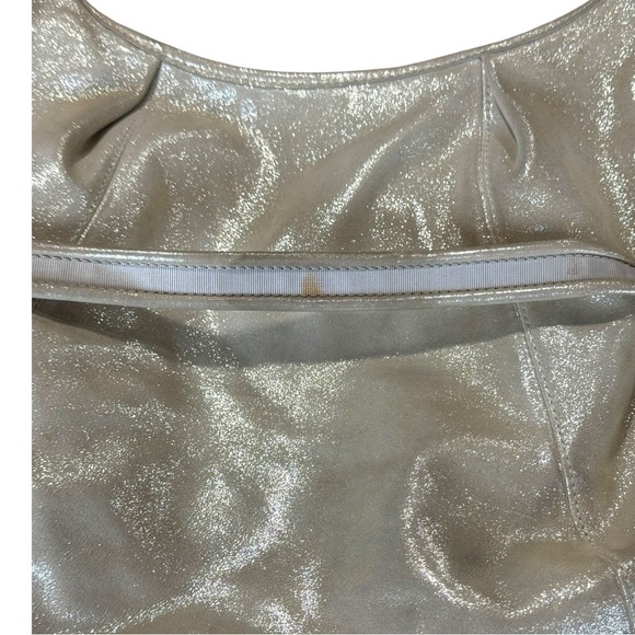 Rare Coach Poppy Metallic Champagne Leather Shoulder Hobo Bag Style 16374 - Picture 13 of 16